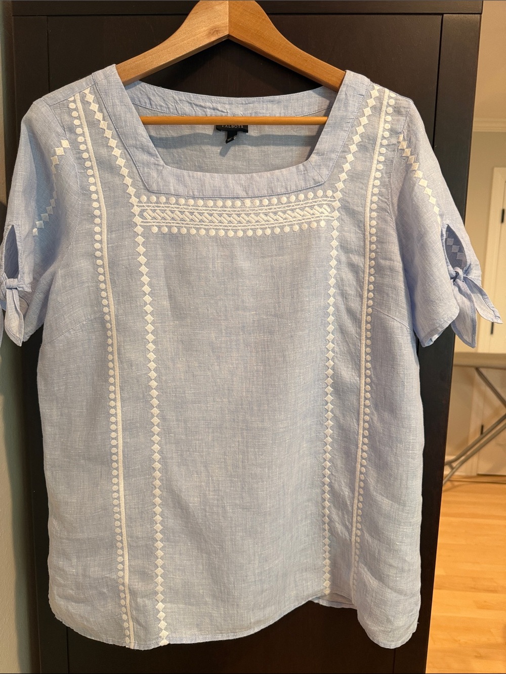 Talbots Light Blue Embroidered Square-Neck Linen-Blend Top